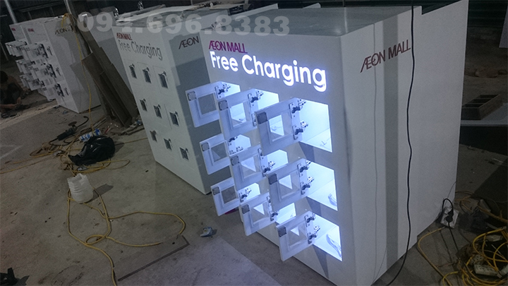 Thiết kế tủ sạc Free Charging ở TTTM AeonMall